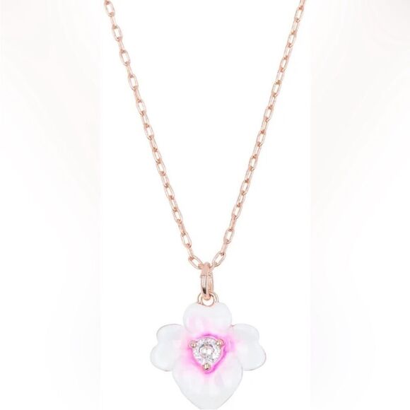 Kate Spade ♠️ Precious Pansy Mini Pendant
Necklace in Box NWT MSRP: $ 68.00 - Picture 1 of 4